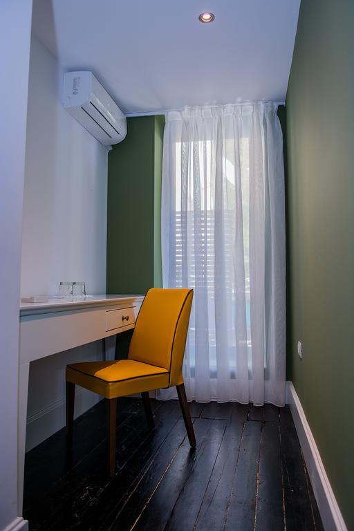 Hotel Artistic Tirana Blloku Pokoj fotografie